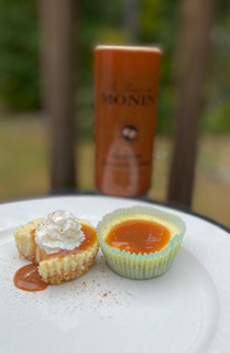 Mini Banana Cheesecake with Sea Salt Caramel toffee sauce