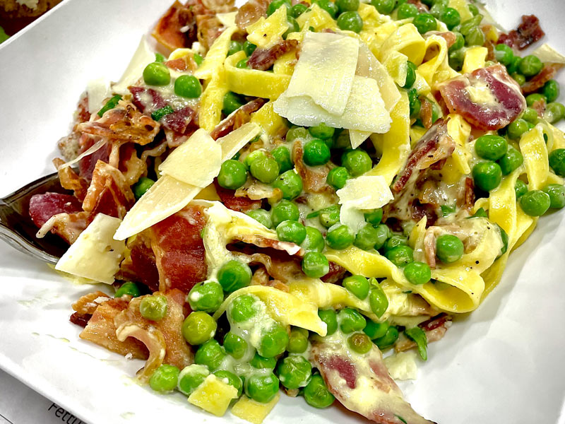 Fettuccine Carbonara